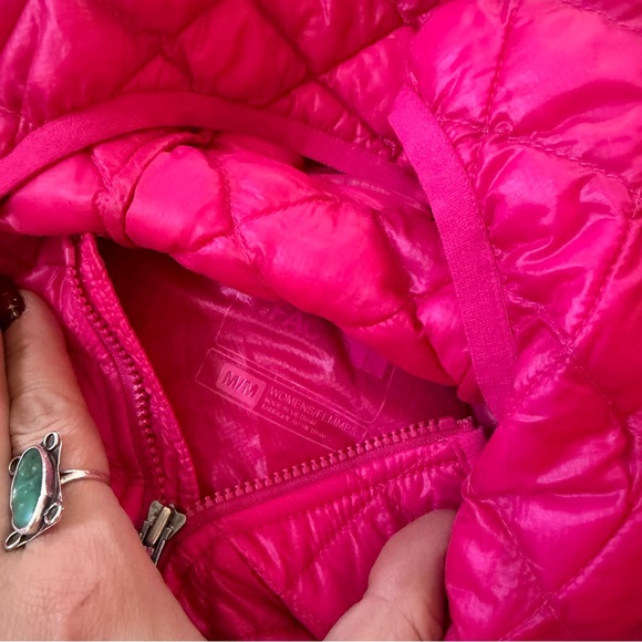 North Face Pink Thermoball Hoodie Jacket  M - Picture 5 of 5